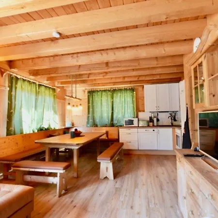 Naturama Alpenchalet Zillertal * Stumm